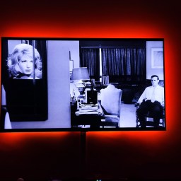 Por que assistir a um filme onde quase nada acontece? (Ou: o que Antonioni pode te dizer num silêncio de dois minutos.)